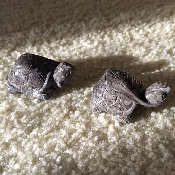 vintage 70s pair of carved stone turtle tortoise figurines - Picture 4 of 12